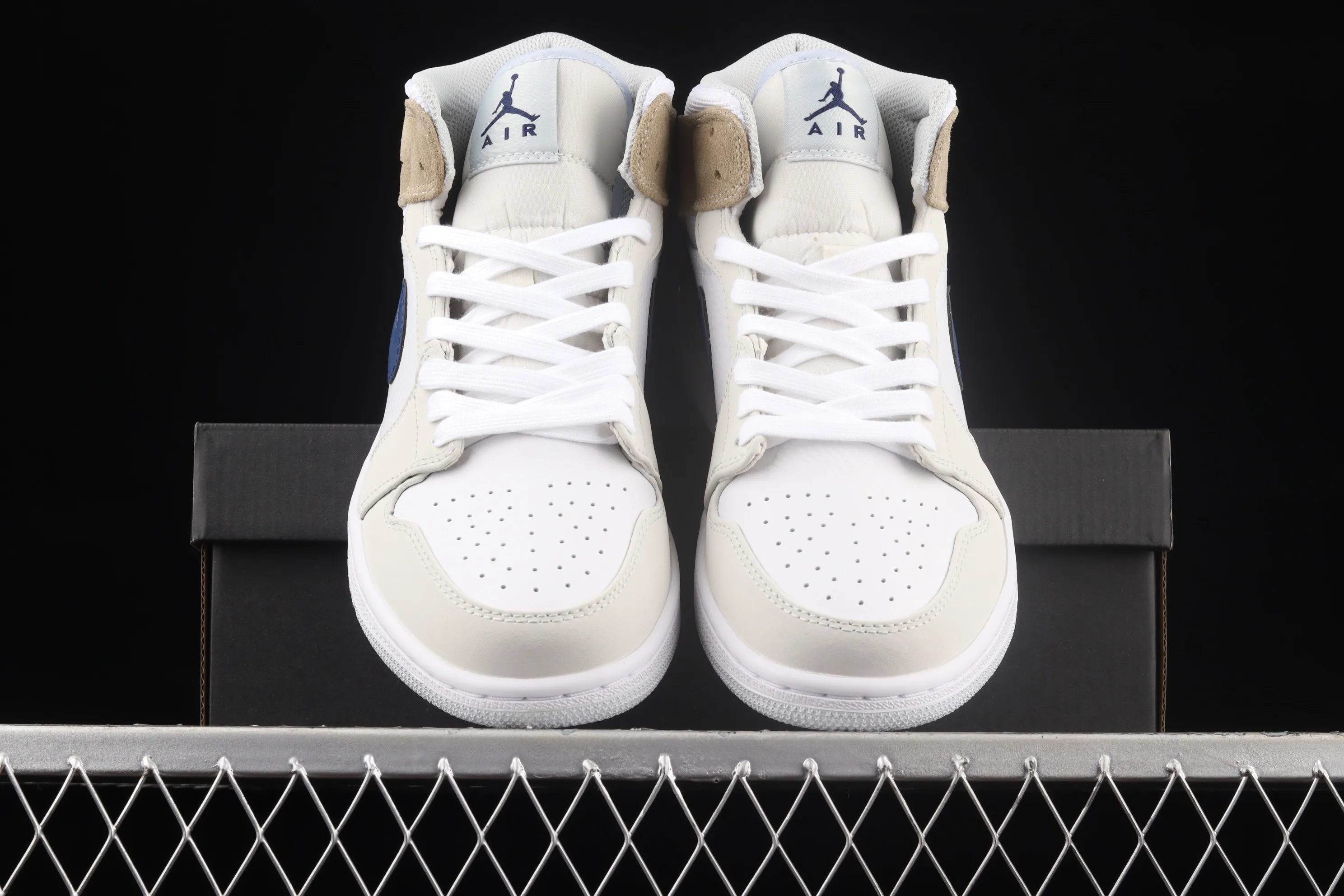 All categories Air Jordan Jordan series basketball shoes Air Jordan 1 Mid Air Jordan 1 Mid AJ1 Joe 1 linen cream mid-cut cultural basketball shoes DO6726-100
